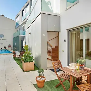 Holiday home Stylish Townhouse In Centre, Shared Pool, Tavira
